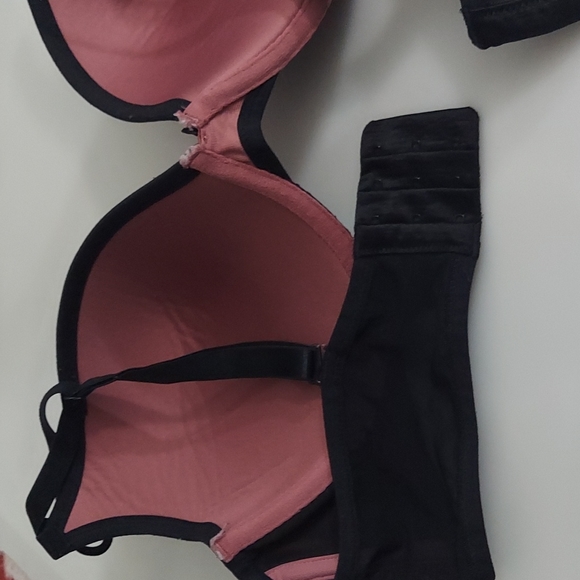 Torrid Curve Size: 40D - Picture 11 of 12